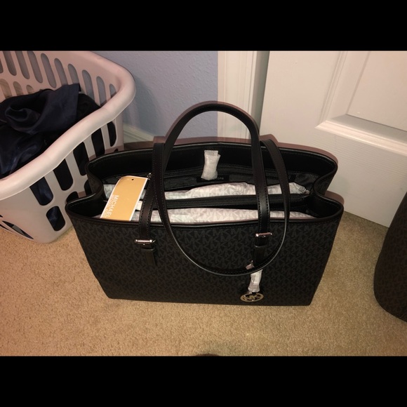 Black Michael Kors Purse - Picture 1 of 6